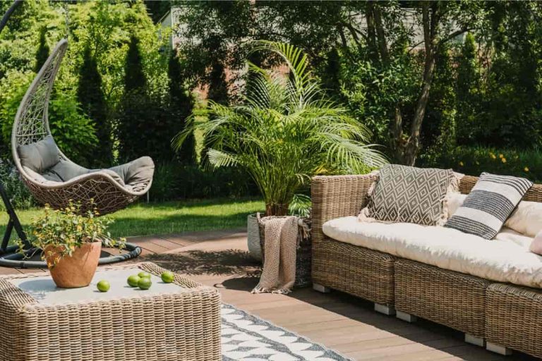 mejor material para muebles exterior