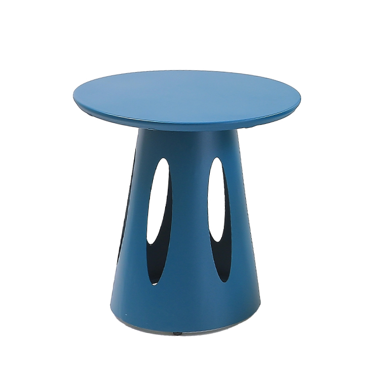 Summer Table 50