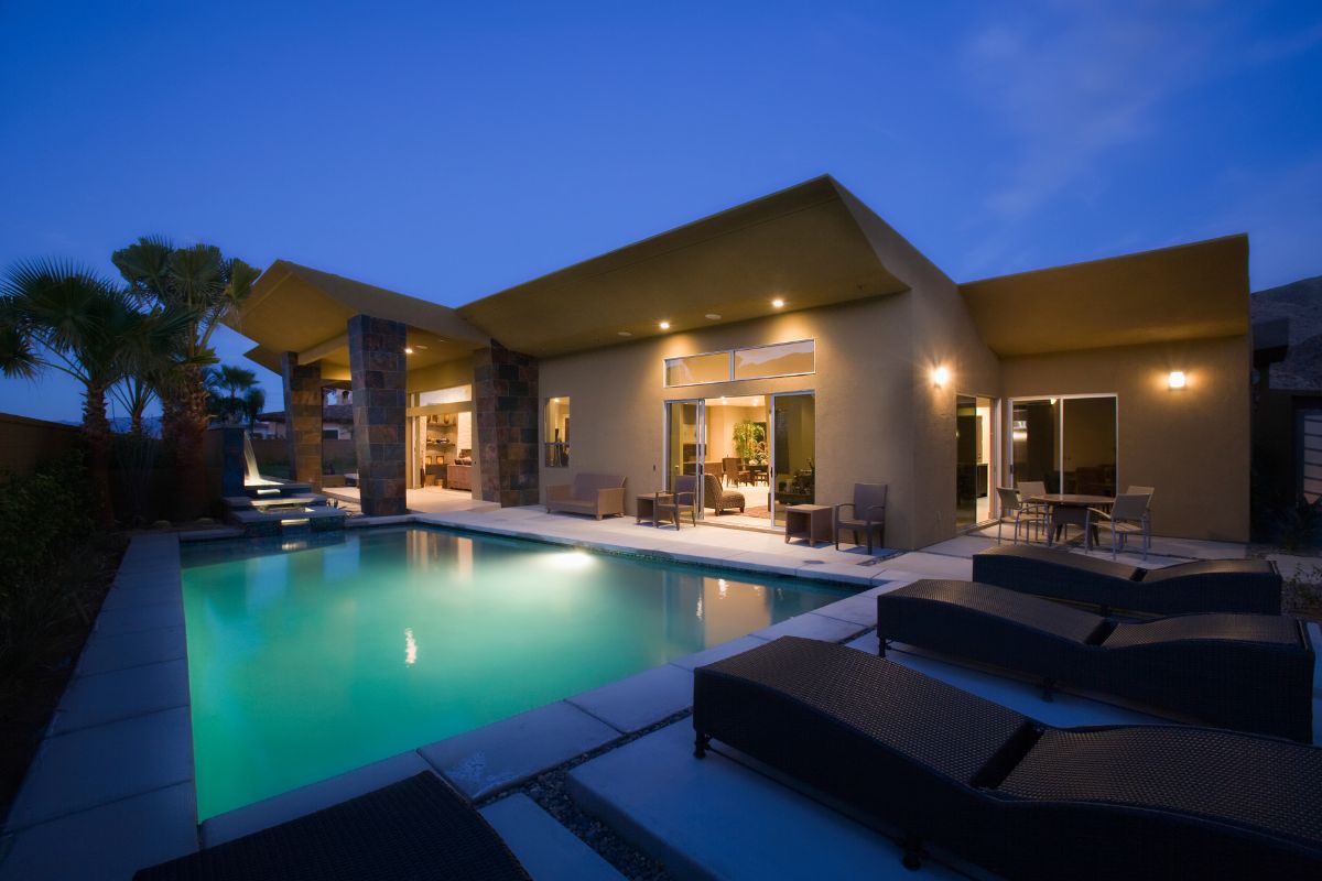 outdoor garden lighting